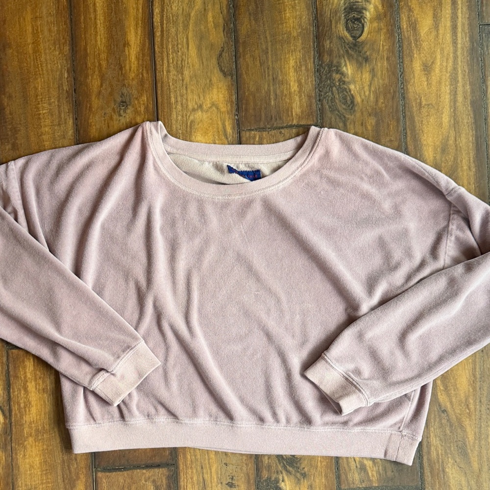 Aeropostale Pale Lilac Crewneck Sweatshirt